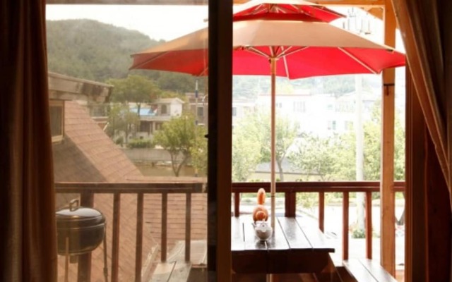 Yangyang Badamaeul Saramdeul Pension