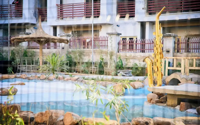 The12 by Naji Resort