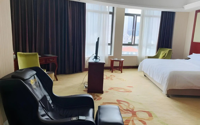 Vienna Hotel (Jinzhou Branch)