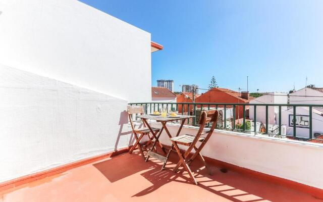 Vita Portucale ! Costa Caparica Triplex w/ Terrace