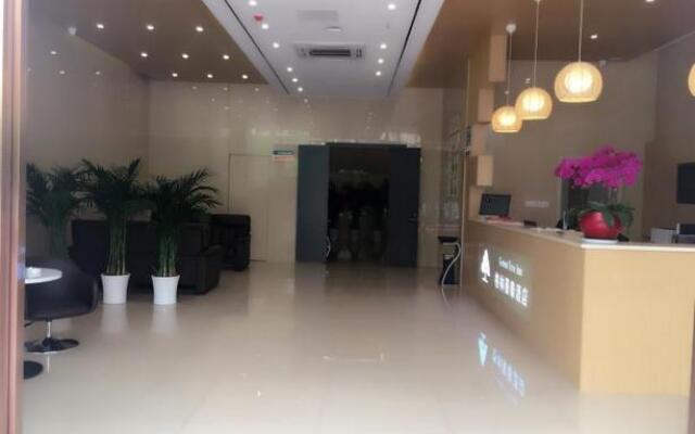 GreenTree Inn (Baijiahu Technology Industrial Park Jiulonghu Subway Station)