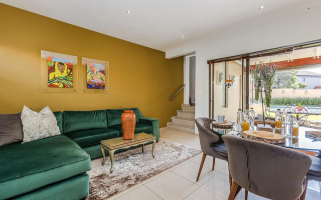 Fleur de Lis Guesthouse