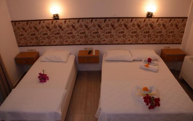 Manolya Hotel