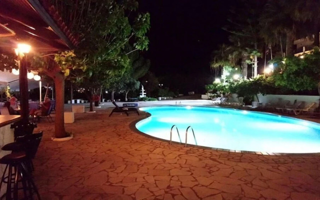 Gonatas Hotel