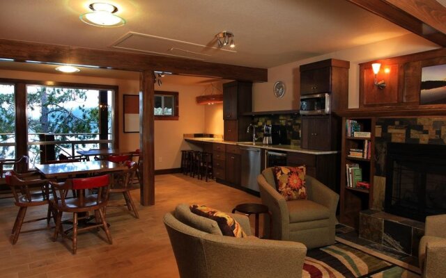 Sojourn Lakeside Resort