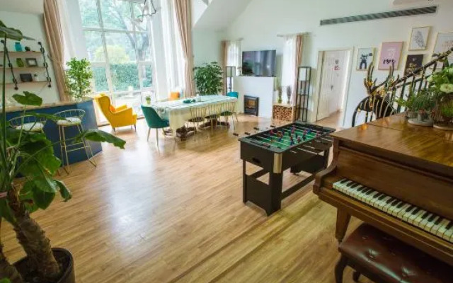 Leshuyashe Guesthouse (National Exhibition Center)