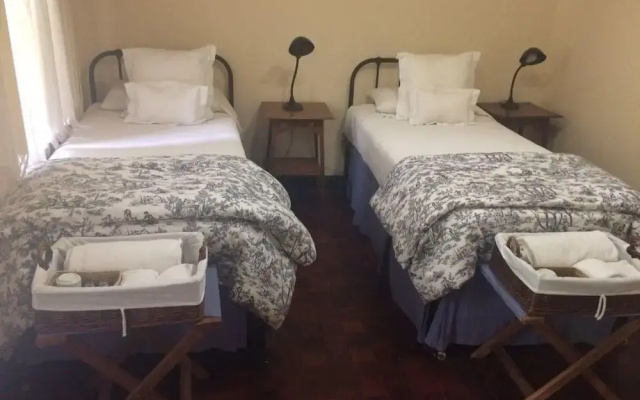 Dos Lunas Horse Riding Lodge