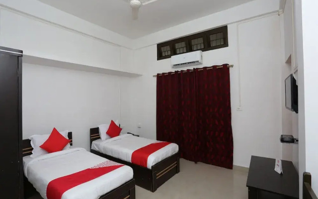 OYO 10912 Nirman Residency
