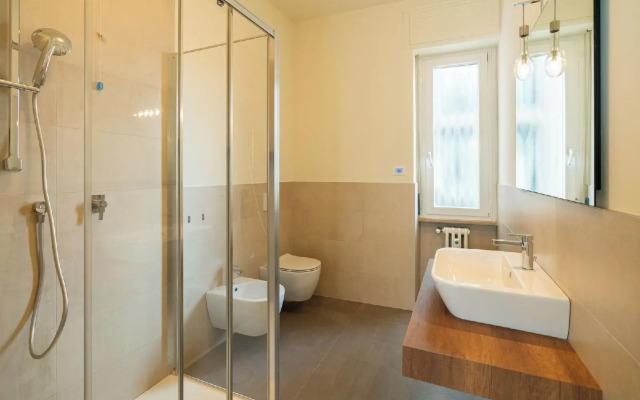 Large Filippini residence a few meters from the Arena