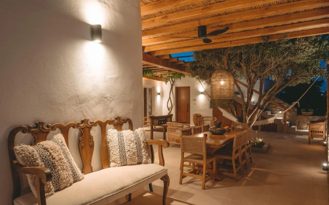 Nomade Villa 4 BD in Psarou