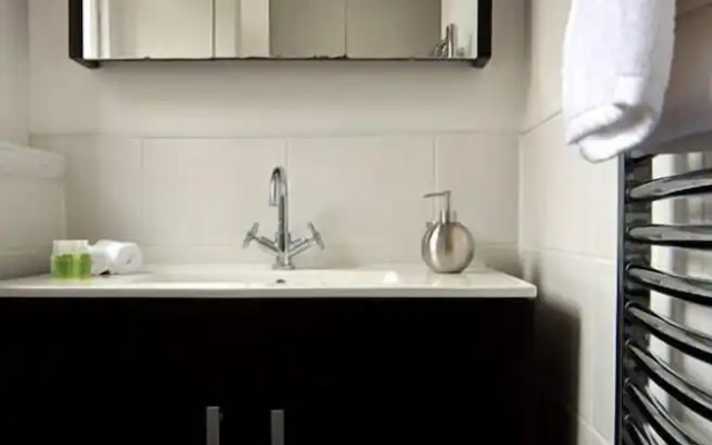 Cloudberry Apartment