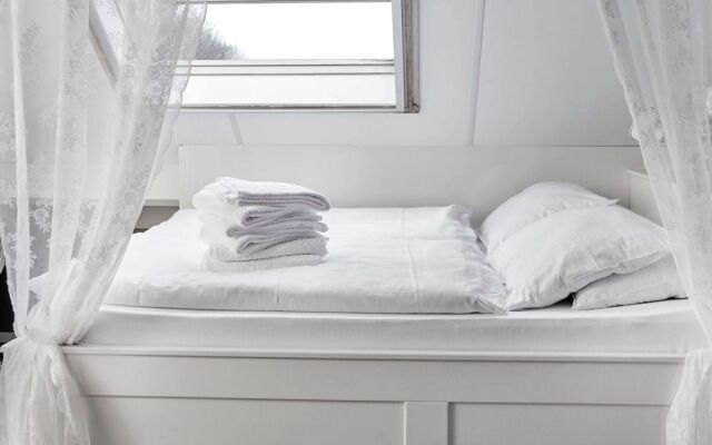 Authentic Holiday Home With a Garden