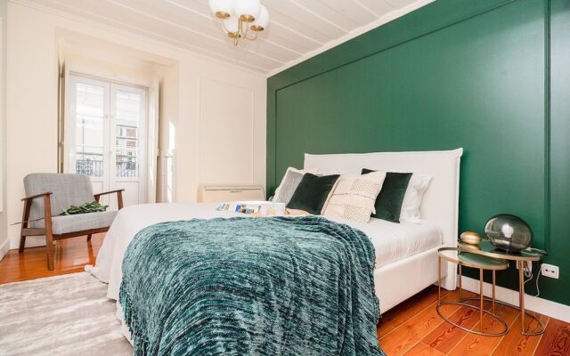 Stunning & Modern 2 Bedroom Apartment in Chiado