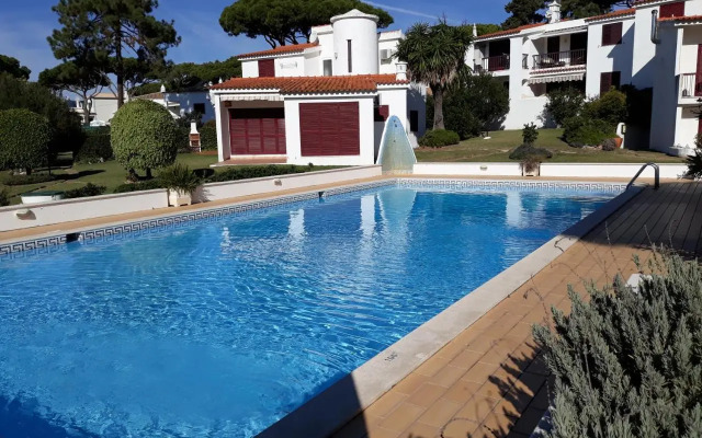 House with beautiful garden and swimming pool