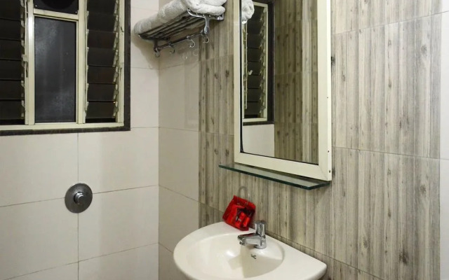 OYO 4018 Hotel Grand Ashwin