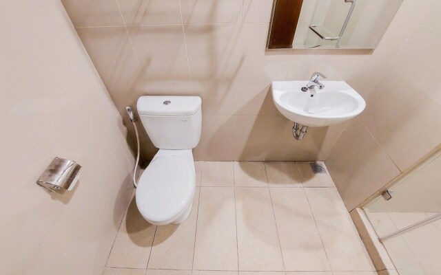 Homey And Simply 1Br M-Town Signature Apartment