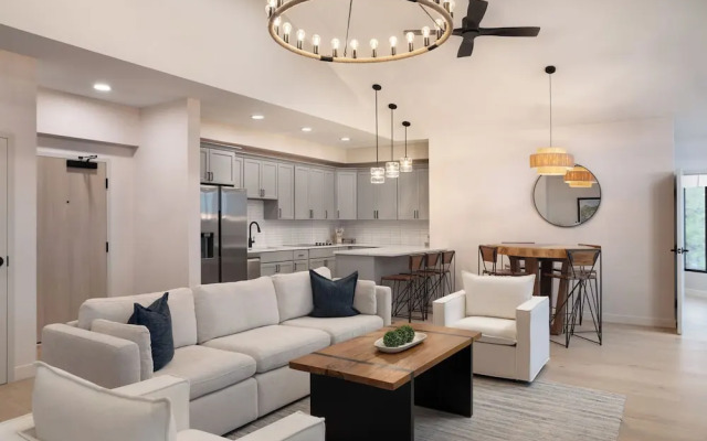 The Wave at Marblehead