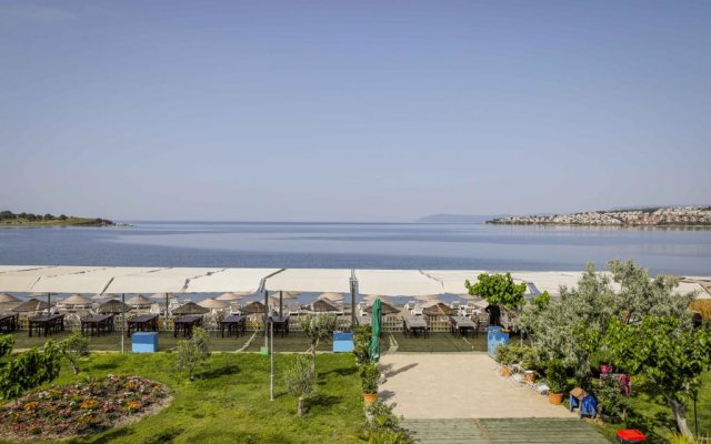 Teos Ormanci Tatil Koyu