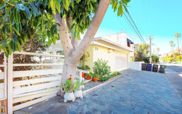 Beachfront Malibu House by RedAwning