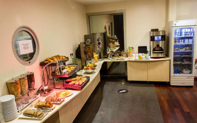 Ibis Styles Bethune Bruay Hotel