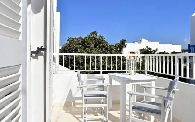 Two Bedroom House - Paroikia Central