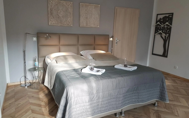 Tm Suites
