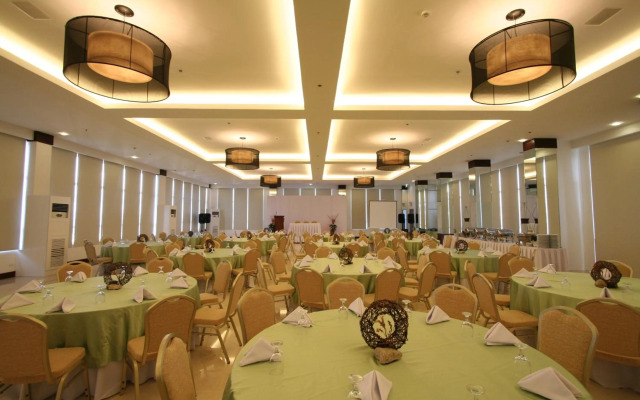 Hotel St Ellis