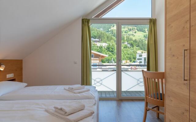 Fourteen 3 0 Zell am See S P