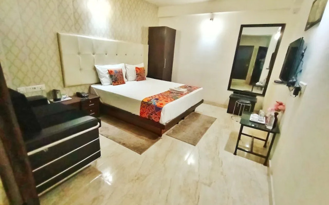 Hotel Yash Residency Assi Ghat & Bhu