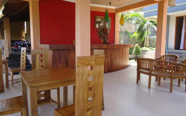 Terrace Ampels Villa