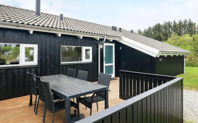 10 Person Holiday Home in Hjorring-by Traum