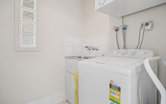 Bagnall Beach Apartments, Unit 5/153 Government Rd