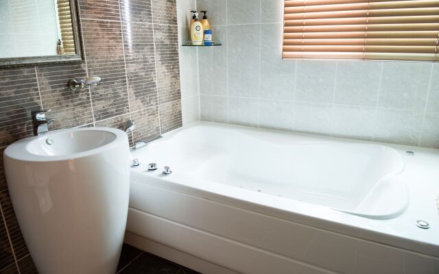 Pungnam Family Hotel