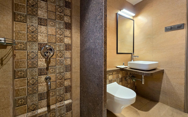 Freesia By Express Inn