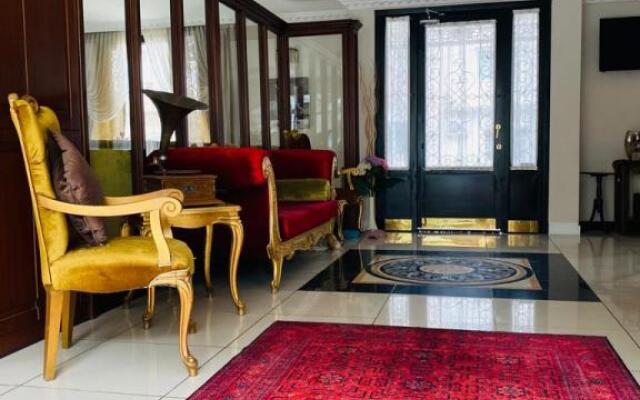 Saint John Hotel