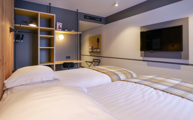 Plan B Hotel - Living Chamonix