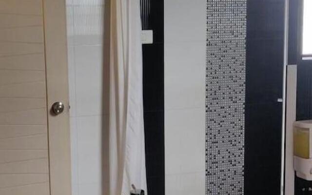 Hotel Seven Heaven