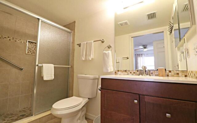 Ocean Village Club F22