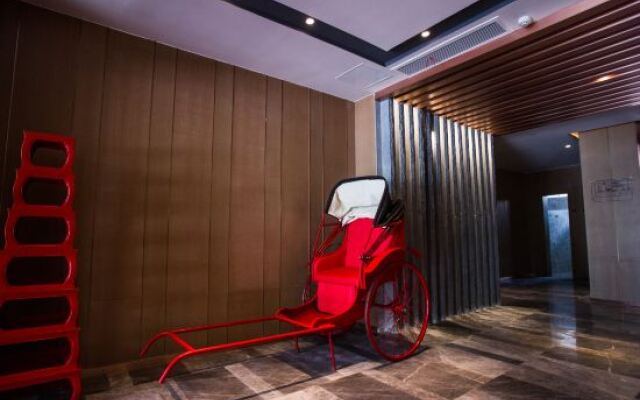 Xiaogan Shiguangji 2046 Hotel