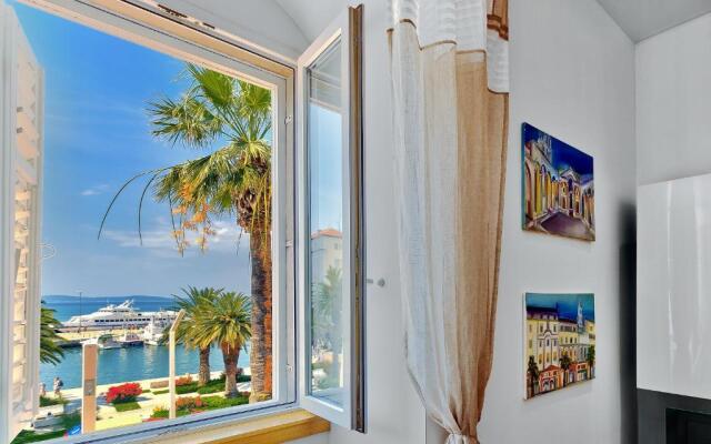 Riva Apartment