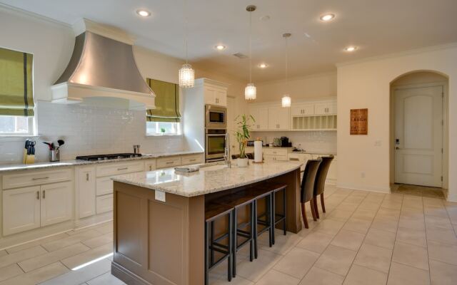 Spacious Amarillo Home: 6 Mi to Downtown!