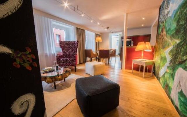 Home Hotel Arosa