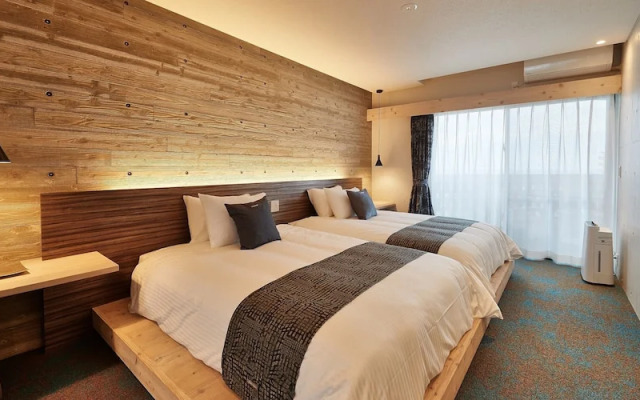 Yomitan Condhotel ND