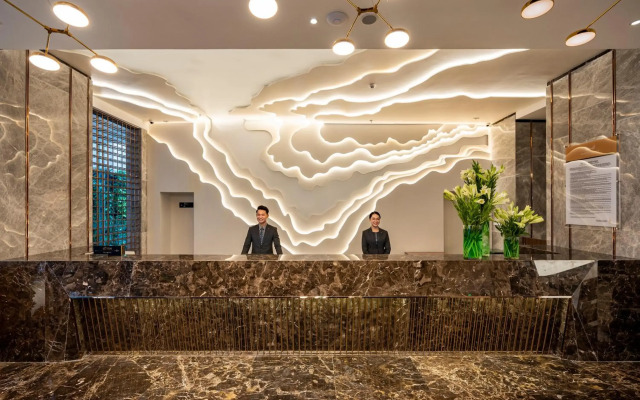 Muong Thanh Luxury Saigon Hotel