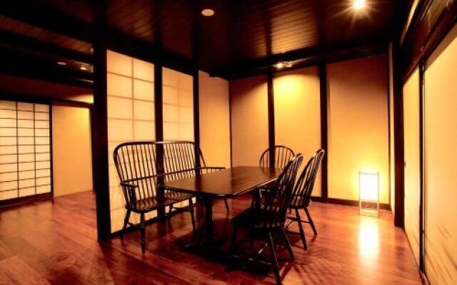 Campton Nishijin Vacation Rental