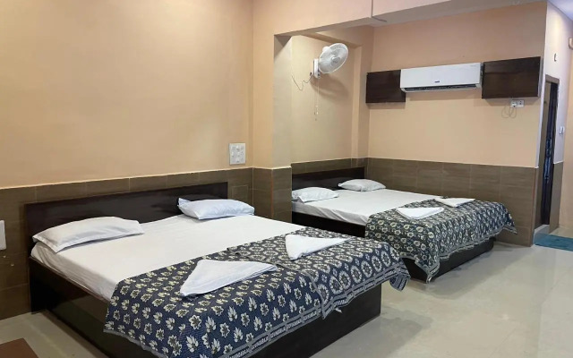 Hotel Sugam Karaikudi