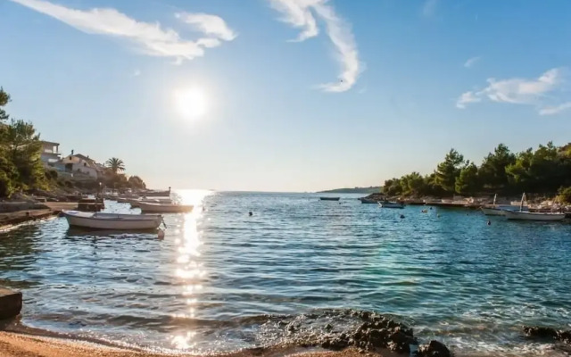 Antev - 80m From the sea With Parking - A2