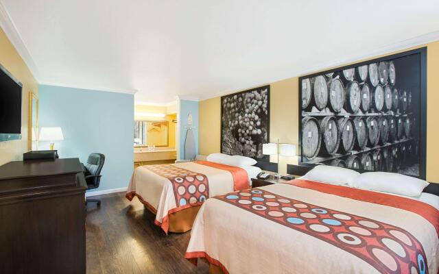 Super 8 by Wyndham Ukiah