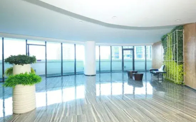 Tide Hotel