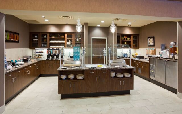 Homewood Suites by Hilton Minneapolis/St. Paul-New Brighton